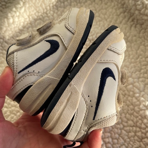 Nike little pico III infant “dad” sneakers - Picture 7 of 8